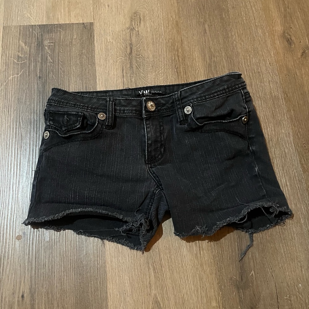 YMI Black Distressed Jean Shorts Mid-Thigh